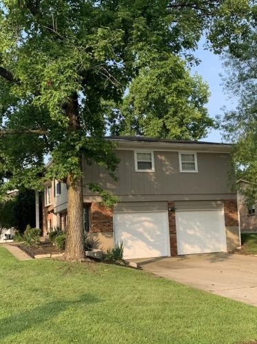 11837 Elkwood Dr, Cincinnati, OH 45240-1542