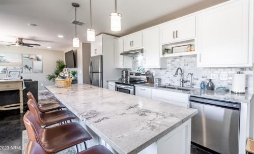 4531 Emile Zola Ave, Phoenix AZ  85032-6416 exterior