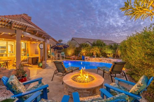 16254 Escondido Ct, Sun City AZ  85374-6428 exterior