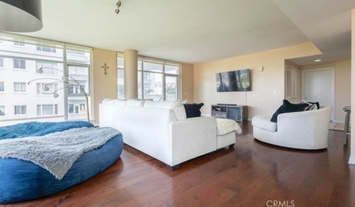 400 Ocean Blvd, Long Beach, CA 90802-4513