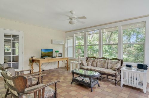 935 Versailles Cir, Maitland FL  32751-4565 exterior