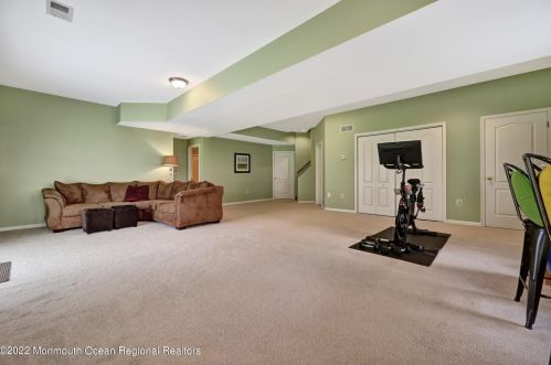 167 Ln Quinta Ct, Holmdel Village NJ  07733-2536 exterior