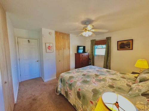 45 Eisenhower Dr, Middletown NY  10940-4543 exterior