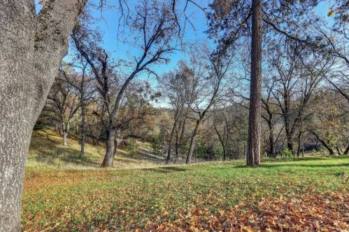 13940 Lodestar Dr, Grass Valley CA  95949-8362 exterior