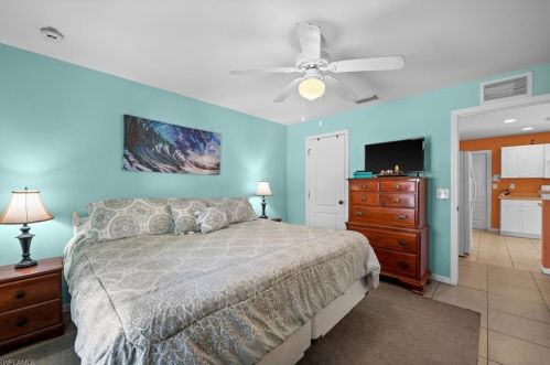 2918 44 St, Lehigh Acres FL 33976-4758 exterior