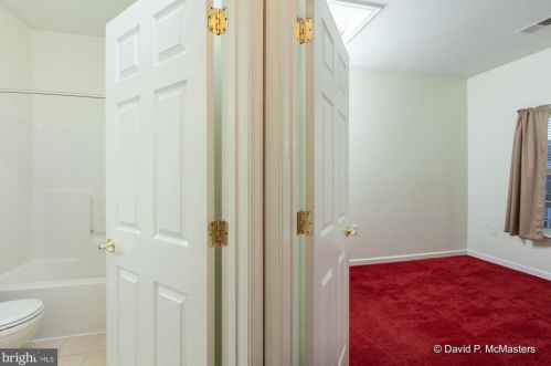 158 Dunlap Dr, Charles Town WV  25414-6506 exterior