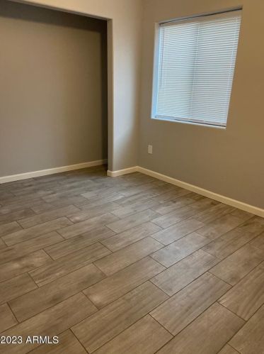 953 Cocopah St, Phoenix AZ  85007-4118 exterior