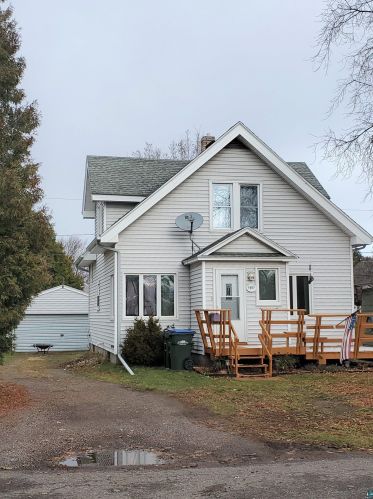 1607 Fairview Ave, Scanlon MN  55720-2421 exterior