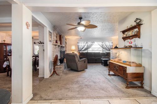 717 12 St, Mishawaka IN 46544-5441 exterior