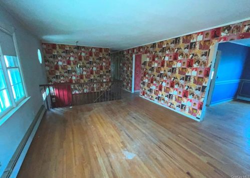4 Mountainside Rd, Warwick NY  10990-2237 exterior