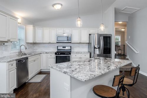 30 Bellmawr Ave, Gloucester NJ  08031-1329 exterior