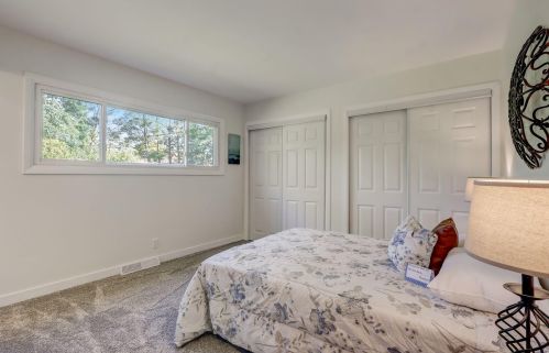 4460 Glenway St, Milwaukee WI 53225-4449 exterior