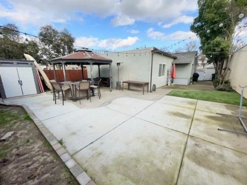 2829 Park Pl, Modesto CA  95350-0243 exterior