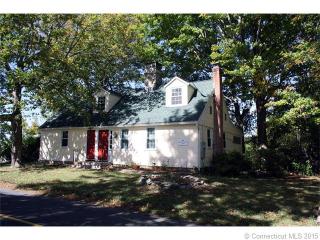 52 Sima Rd, Higganum, CT 06441-4353