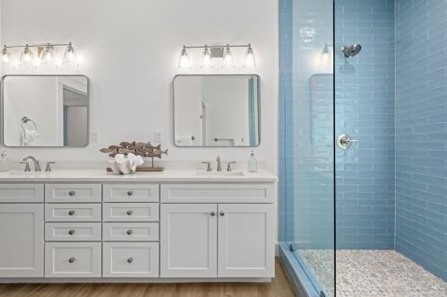 200 Pne Ave, Saint George Island FL  32328-2805 exterior