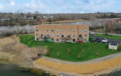 45 Water St, Danvers MA  01923-4800 exterior