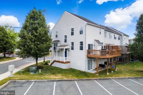 179 Jefferson Ave, Downingtown PA 19335-2702 exterior