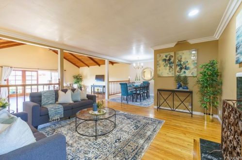 2301 Larkwood St, West Covina, CA 91791-2812