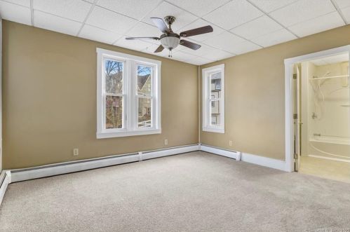 253 School St, Putnam CT  06260-2431 exterior