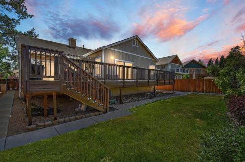 1625 Malabar Way, Big Bear City, CA 92314-9212