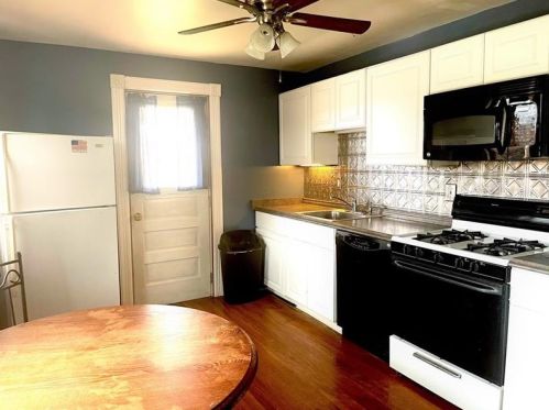 333 Fannie St, Mc Donald PA 15057-1314 exterior