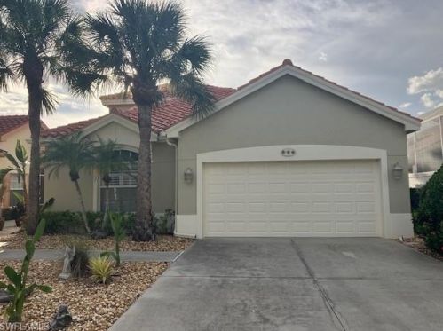 253 Sabal Lake Dr, Naples, FL 34104-6411