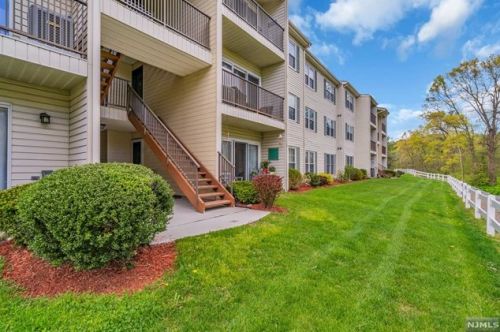 167 Robertson Way, Lincoln Park NJ  07035-1851 exterior