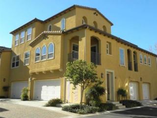 27057 Fairway Ln, Santa Clarita, CA 91381-0670