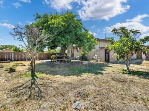 2771 Beatrice St, San Diego CA 92139-2442 exterior