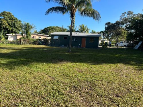245 28th Ave, Boynton Beach, FL 33435-1704