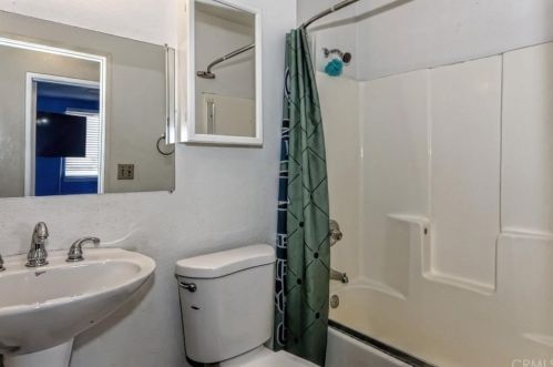 16298 Pepper Tree Dr, Victorville, CA 92394-1519