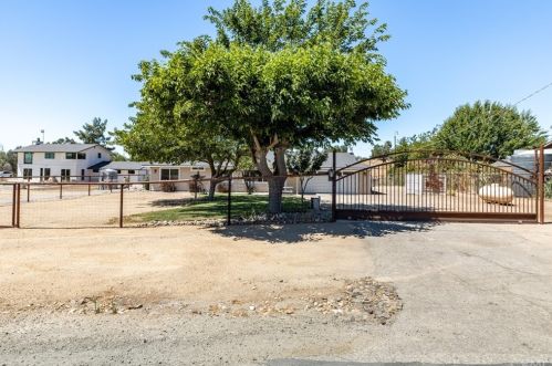 7110 Union Rd, Lake Nacimiento, CA 93446-9349