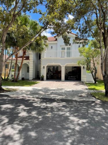 13040 52nd St, Hollywood FL  33027-5453 exterior