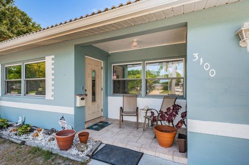 3100 66th Way, Saint Petersburg, FL 33710-3120