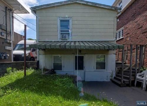 57 Malcolm Ave, Outwater NJ  07026-1523 exterior