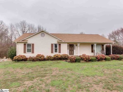 310 Palmer Ct, Inman, SC 29349-7052