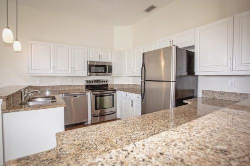 824 Grand Rpd Blvd, Naples FL 34120-4429 exterior