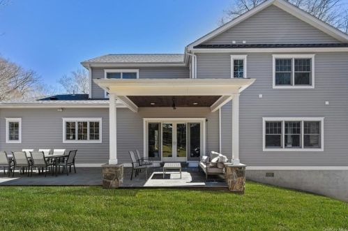 6 Eagles Blf, Rye Brook, NY 10573-1233
