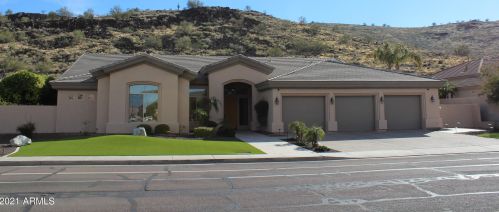 5713 Pinnacle Hill Dr, Glendale, AZ 85310-3632