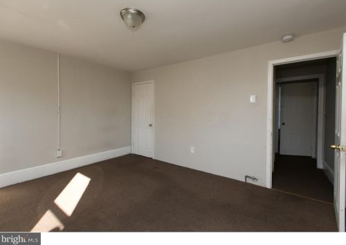 339 Moore St, Norristown PA 19401-5139 exterior