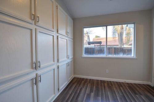 168 Driftwood Ct, Los Banos CA  93635-6302 exterior