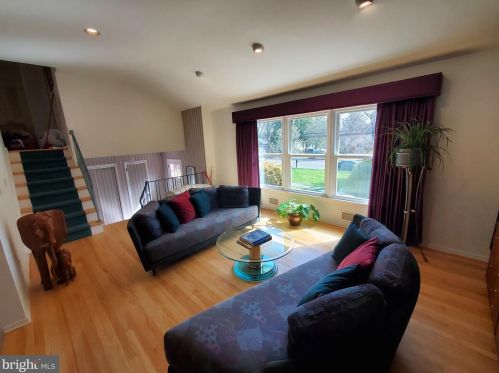 2861 Princeton Pike, Lawrence Township NJ  08648-3222 exterior