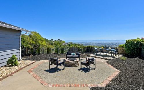 569 Crestmont Dr, Oakland CA 94619-2300 exterior