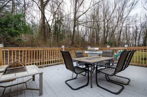 14 Foote Hill Rd, Northford CT  06472-1335 exterior