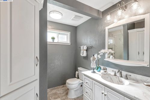 1634 Calle Santa Anna, Pleasanton CA  94566-5927 exterior