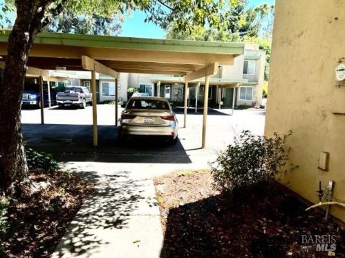 3058 Yulupa Ave, Santa Rosa CA  95405-8685 exterior