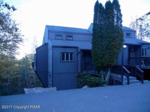 306 Cross Country Ln, Tannersville, PA