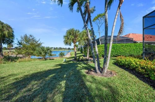 5113 Castlerock Way, Naples FL 34112-7926 exterior