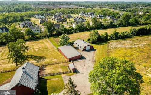 2564 Skippack Pike, Lansdale PA exterior