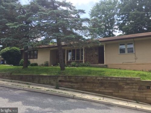 726 Taylor St, Kennett Sq, PA 19348-3626